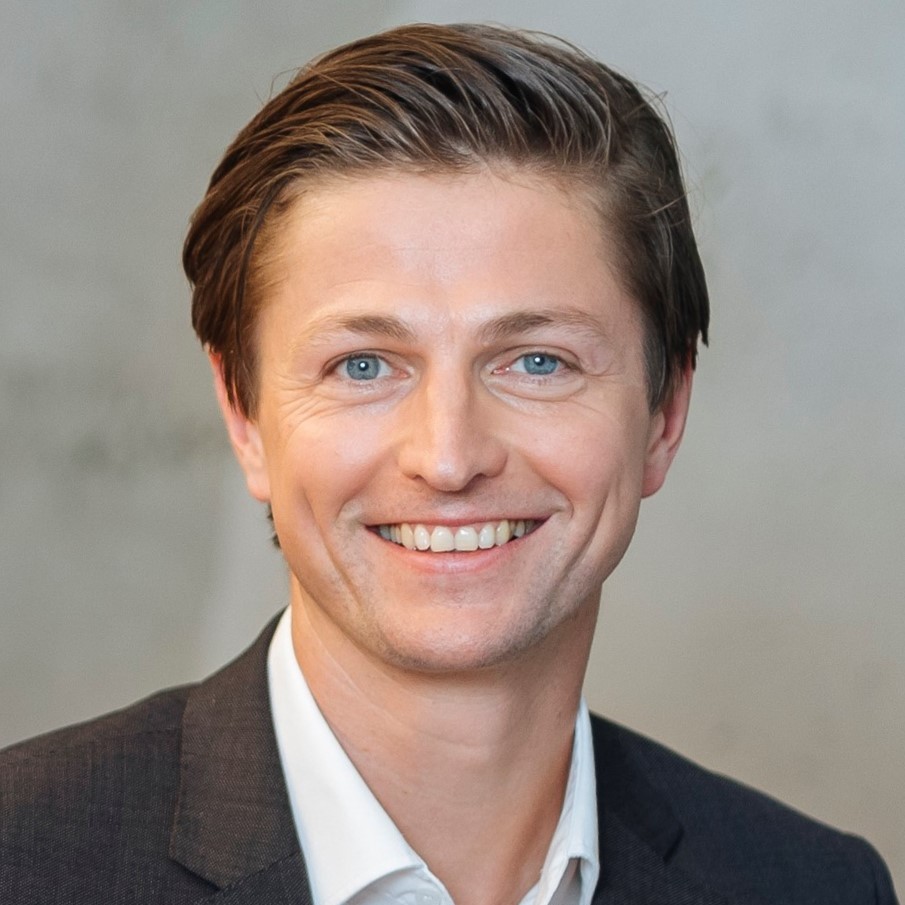 Michael Klikovits  VIG Re