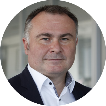 Vladimír Kořen  VIG Re